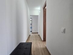 Basarabia, Diham, aproape metrou Titan